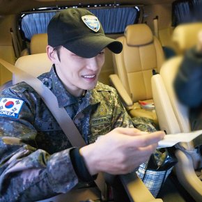 [PIC+GIF+VID] 170106 Jaejoong – Post C-JeS au sujet de son retour à la vie&nbsp;civile