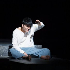 [PIC] 170104 Junsu – Représentation de &lsquo;Death Note&rsquo; (170103 ;&nbsp;presse)