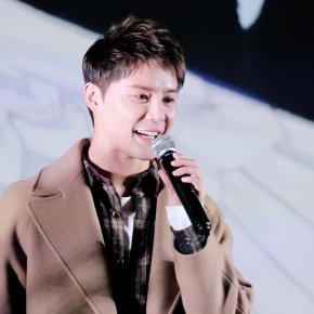 [PIC+FANCAMS] 170203 Junsu – Fanmeeting &lsquo;Sweet Memory&rsquo; à l&rsquo;hôtel&nbsp;Toscana