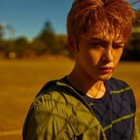 [PIC] 170215 Jaejoong pour le magazine &lsquo;Cosmopolitan Korea&rsquo; (mars 2017)&nbsp;(preview)