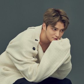 [PIC] 170327 Jaejoong sur divers réseaux sociaux (Harper&rsquo;s Bazaar +&nbsp;amis)