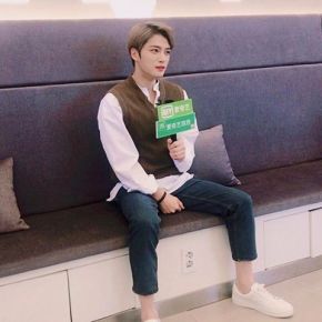 [PIC+VID] 170330 Jaejoong – Interview pour &lsquo;iQIYI&rsquo;