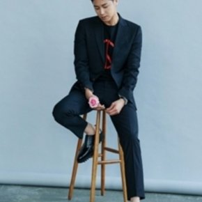 [PIC+VID] 170425 Yunho pour la &lsquo;Rose Campaign&rsquo; (élections présidentielles 2017 de la Corée du&nbsp;Sud)