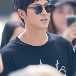 [PIC] 170726 Yunho à l&rsquo;aéroport de Gimpo →&nbsp;Tokyo