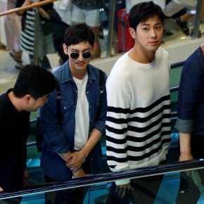 [PIC] 170821 TVXQ! à l&rsquo;aéroport de Gimpo →&nbsp;Tokyo