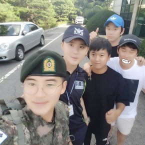 [PIC] 170805 Junsu sur l&rsquo;Instagram de &lsquo;h___sol_&rsquo;
