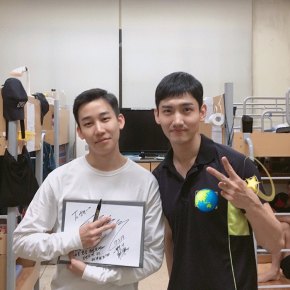 [PIC] 170818 Changmin sur divers comptes&nbsp;Instagram