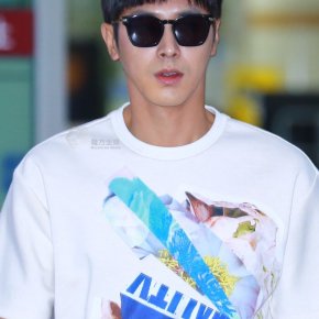 [PIC] 170729 Yunho à l&rsquo;aéroport de Gimpo, de retour en&nbsp;Corée