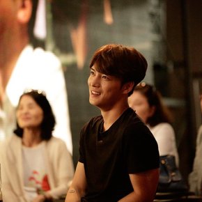 [PIC] 170824 Plus de photos de Jaejoong à l’ouverture de KAVE&nbsp;(170812)