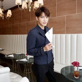 [PIC] 170826 Jaejoong sur le site du KAVE&nbsp;MALL