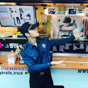 [PIC] 170917 Jaejoong – Fan support pour &lsquo;Manhole&rsquo;