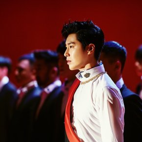 [PIC] 170921 Yunho sur le plateau de tournage de &lsquo;DROP&rsquo; (3&nbsp;photos)