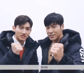 [VID] 171121 TVXQ! – Message d&rsquo;encouragement pour les étudiants qui vont passer l&rsquo;examen d&rsquo;entrée à l&rsquo;université