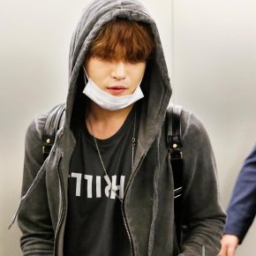 [PIC] 171104 Jaejoong à l&rsquo;aéroport de Incheon →&nbsp;Taïwan