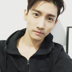 [PIC+TRAD] 180308 Instagram de&nbsp;Changmin