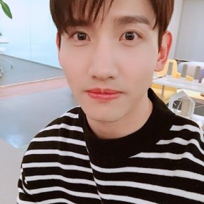 [PIC+TRAD] 180319 Instagram de&nbsp;Changmin
