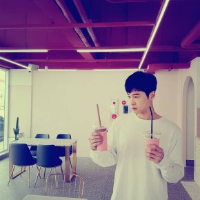 [PIC+TRAD] 180328 Instagram de&nbsp;Yunho