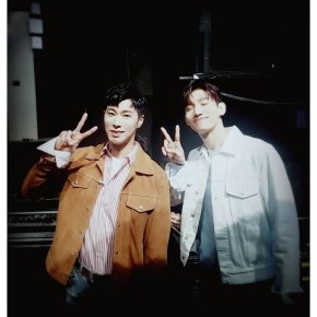 [PIC+VID+TRAD] 180330 Twitter et Instagram de&nbsp;TVXQ!