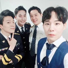 [PIC] 180330 Junsu sur l&rsquo;Instagram de &lsquo;showman_sh&rsquo;